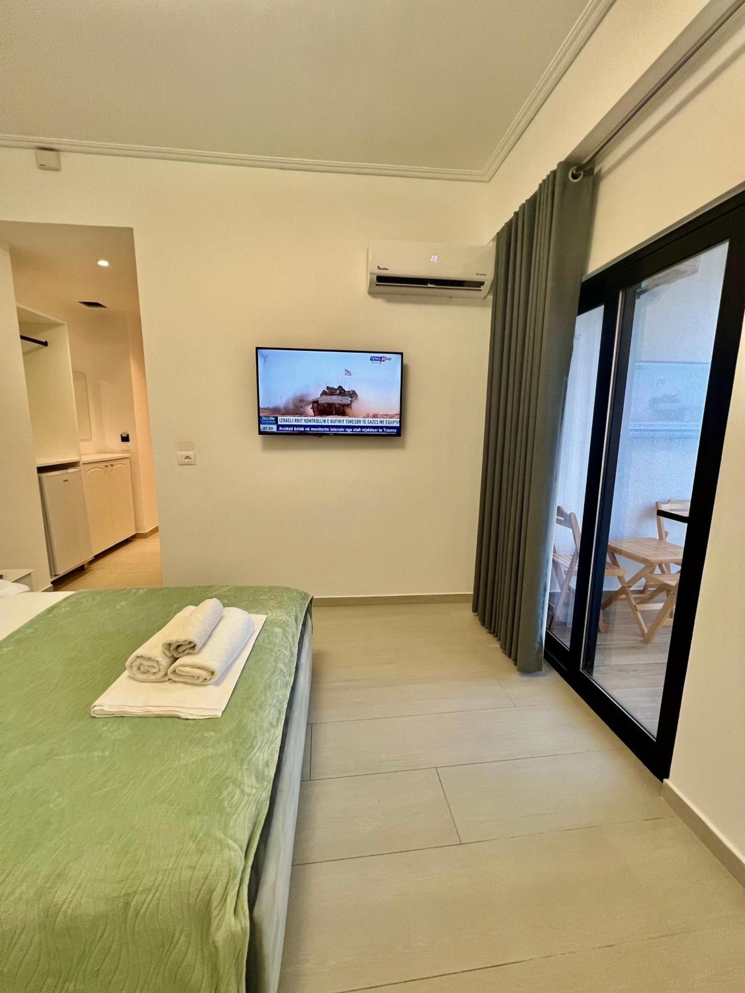 Hotel Vip Bujari Εξαμίλιο Εξωτερικό φωτογραφία
