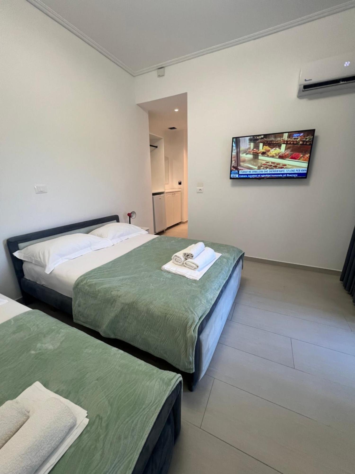 Hotel Vip Bujari Εξαμίλιο Εξωτερικό φωτογραφία